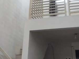 Rumah semi furnished di Wisata Semanggi lokasi di Surabaya Kota, tersedia melalui melalui situs Olx