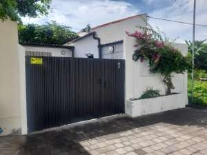 Rumah Semi Villa Fully Furnished di Canggu lokasi di Kab. Badung, tersedia melalui melalui situs Olx