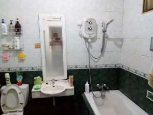 Rumah Sewa di Kota Wisata, dekat toll Jakarta lokasi di Bekasi Kota, tersedia melalui melalui situs Olx