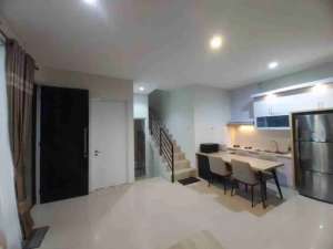 Rumah Sewa Full Furnish Dekat Uptown Mall di Ivy Park BSB Semarang lokasi di Semarang Kota, tersedia melalui melalui situs Olx