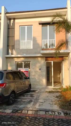 Rumah Sewa Greenland Menganti Baru Gress lokasi di Gresik Kab., tersedia melalui melalui situs Olx