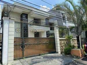 Rumah Sewa Mewah Danau Indah Barat lokasi di Jakarta Utara, tersedia melalui melalui situs Olx