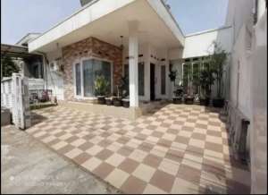 RUMAH SIAP HUNI 1LANTAIDI PERUMAHAN BARATA, KARANG TENGAH CILEDUK lokasi di Tangerang Kota, tersedia melalui melalui situs Olx