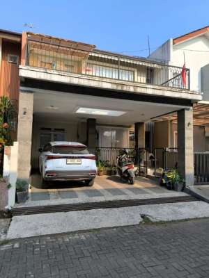 Rumah siap Huni 2 LantaiDi Antapani Bandung lokasi di Bandung Kota, tersedia melalui melalui situs Olx