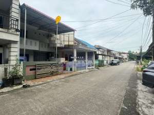 Rumah Siap Huni 2,5 Lantai Hadap Timur di Baloi Mas Garden Dijual lokasi di Batam Kota, tersedia melalui melalui situs Olx