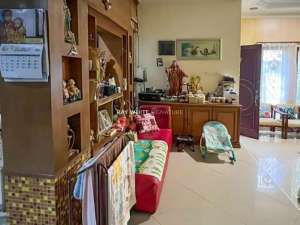 Rumah Siap Huni 3 Lantai di Jl Taman Setiabudi Kuningan lokasi di Jakarta Selatan, tersedia melalui melalui situs Olx