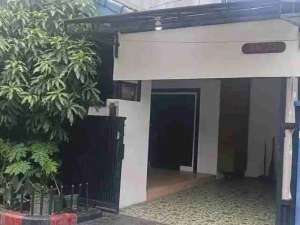 Rumah Siap Huni Bebas Banjir Perumahan Villa Japos Peninggilan Ciledug Tangkot lokasi di Tangerang Kota, tersedia melalui melalui situs Olx