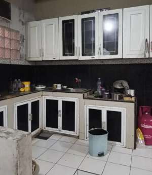 RUMAH SIAP HUNI DI MARGAHAYU RAYA, STRATEGIS DEKAT dgn TAMAN N MASJID lokasi di Karawang Kab., tersedia melalui melalui situs Olx