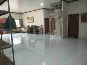 RUMAH SIAP HUNI DI PERUM GRIYA DADAP ESTATE KAB TANGERANG lokasi di Tangerang Kab., tersedia melalui melalui situs Olx