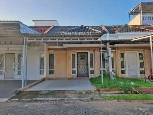 Rumah Siap Huni Di The Amaryllist Residence Tanjung Bunga lokasi di Makassar Kota, tersedia melalui melalui situs Olx