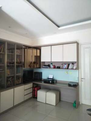 Rumah Siap Huni Lokasi Strategis di Gading Serpong lokasi di Tangerang Kota, tersedia melalui melalui situs Olx