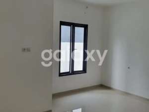 rumah siap huni Nirwanaeksekutif lokasi di Surabaya Kota, tersedia melalui melalui situs Olx