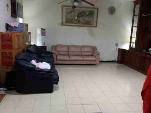 Rumah Siap Huni Perumahan Wisma Permai Galaxy Mall lokasi di Surabaya Kota, tersedia melalui melalui situs Olx