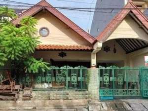 RUMAH SIAP HUNI UTAN KAYU SELATANSHM, 3 KT 3 KM, PARKIR 2 MOBIL lokasi di Jakarta Timur, tersedia melalui melalui situs Olx