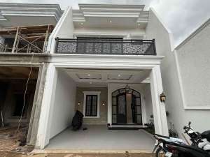 Rumah Siaphuni Shm 5 Menit Tol Kukusan Dekat UI, Krl Busway di Beiji Depok lokasi di Depok Kota, tersedia melalui melalui situs Olx