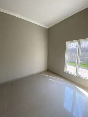 Rumah solo kota cantik murah di Mojosongo jebres lokasi di Surakarta Kota, tersedia melalui melalui situs Olx