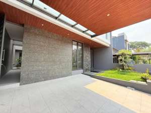 Rumah Spek MewahHigh Quality di Citraland Utama, Surabaya lokasi di Surabaya Kota, tersedia melalui melalui situs Olx