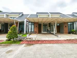 Rumah Strategis 15 Menit ke RSU Hermina Serpong Hadap Utara J-39851 lokasi di Tangerang Selatan Kota, tersedia melalui melalui situs Olx