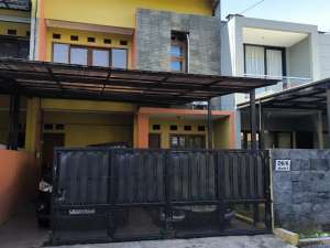 Rumah Strategis 2 Menit ke Lagoon Avenue Mall Bekasi Siap Huni J-44925 lokasi di Bekasi Kota, tersedia melalui melalui situs Olx