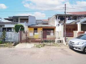 Rumah Strategis dekat Brawijaya Hospital Siap Huni Dibantu KPR J-15023 lokasi di Jakarta Selatan, tersedia melalui melalui situs Olx