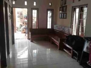 Rumah Strategis Dekat ke Kampus UNSA Ngringo jaten Karanganyar lokasi di Karanganyar Kab., tersedia melalui melalui situs Olx