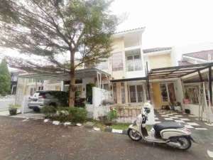 Rumah Strategis dekat Lampu Merah Semplak Bogor lokasi di Bogor Kota, tersedia melalui melalui situs Olx