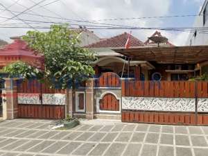 Rumah Strategis Dekat UBKuliner Soehat Siap HuniPotensial untuk Kost Atau Usaha lokasi di Malang Kota, tersedia melalui melalui situs Olx