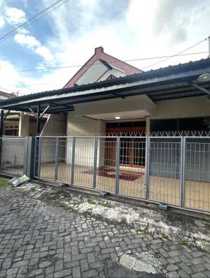 Rumah Strategis di Warungboto dekat Kampus UAD lokasi di Yogyakarta Kota, tersedia melalui melalui situs Olx