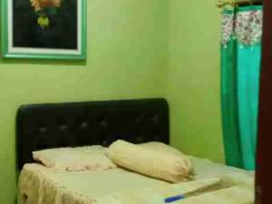 Rumah Strategis Siap Huni Jambangan Dekat Masjid Al-Akbar lokasi di Surabaya Kota, tersedia melalui melalui situs Olx