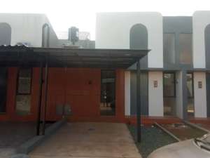 RUMAH SULTAN HARGA EKONOMIS DI BSD BARAT TANGERANG lokasi di Tangerang Kab., tersedia melalui melalui situs Olx