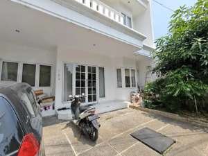 RUMAH SUNTER STS 9X21 RAPI CEILING TINGGI RUMAH TIDAK HADAP TETANGGA SIAP HUNI lokasi di Jakarta Utara, tersedia melalui melalui situs Olx