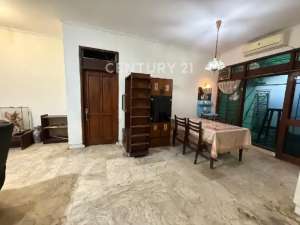 Rumah Super Bagus Lokasi Percetakan Negara Jakarta Pusat lokasi di Jakarta Pusat, tersedia melalui melalui situs Olx