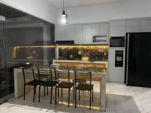 Rumah Super Lengkap - Datang Bawa Baju Saja lokasi di Medan Kota, tersedia melalui melalui situs Olx