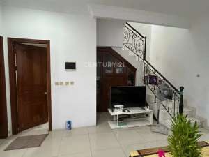 Rumah Taman Nyiur Sunter Furnished Siap Huni Dekat Ancol lokasi di Jakarta Utara, tersedia melalui melalui situs Olx