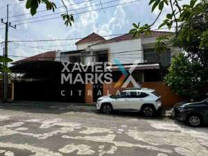 Rumah Taman Pondok Indah, Ada Pool, Gym, Gazebo, Siap Huni, Luas Besar lokasi di Surabaya Kota, tersedia melalui melalui situs Olx