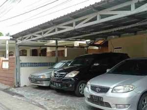 Rumah Tanah Luas Dalam Kota Berkoh Purwokerto lokasi di Banyumas Kab., tersedia melalui melalui situs Olx