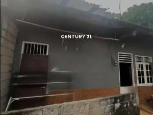 Rumah Terawat Di Pamulang DR 17707 lokasi di Tangerang Selatan Kota, tersedia melalui melalui situs Olx