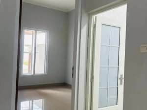 Rumah Terawat LT 90 Akses Dekat Stasiun Tangerang Hadap Utara J-39923 lokasi di Tangerang Kota, tersedia melalui melalui situs Olx