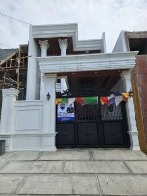 RUMAH TINGGAL 2 LANTAI DALAM KOMPLEK KARANG TENGAH PERMAI SEMI FURNISH lokasi di Tangerang Kota, tersedia melalui melalui situs Olx