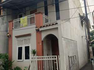 Rumah Tinggal Di Pengadegan lokasi di Bondowoso Kab., tersedia melalui melalui situs Olx