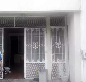 Rumah untuk Kos Klinik Tinggal Cipete Utara Kebayoran Baru dekat ITC lokasi di Jakarta Selatan, tersedia melalui melalui situs Olx