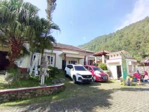 Rumah Vila Tawangmangu View Istimewa Lokasi Premium Wisata lokasi di Karanganyar Kab., tersedia melalui melalui situs Olx