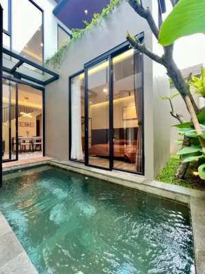 Rumah villa kontemporer di dekat stadion Maguwoharjo jalan tajem lokasi di Sleman Kab., tersedia melalui melalui situs Olx