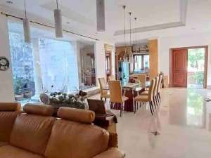 Rumah Villa Permata Kelapa gading , tersedia melalui melalui situs Olx