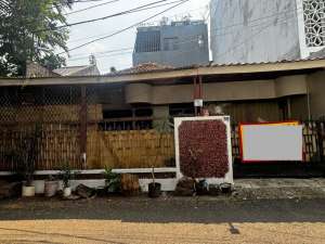 Rumah Waris di Tulodong Senayan Kebayoran Baru Jakarta Selatan , tersedia melalui melalui situs Olx