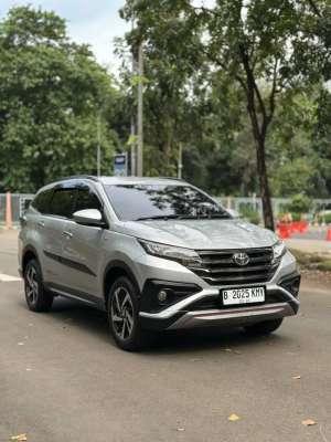 Jual bekas RUSH TRD AT 2018,lokasi di Jakarta Barat