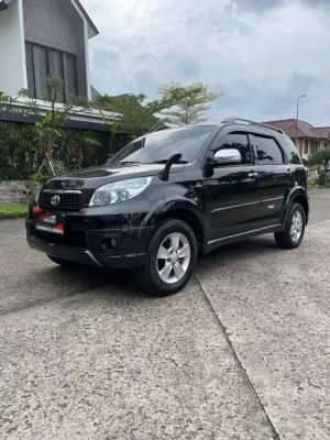 Jual bekas RUSH TRD SPORTIVO AT 2015,lokasi di Jakarta Timur