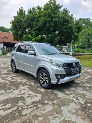 Jual bekas Rush TRD Sportivo AT 2015,lokasi di Bogor Kota