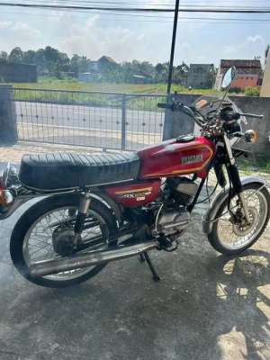 Jual bekas RX 100 kondisi bestttt koleksi pribadi lagi BU,lokasi di  ,Sleman Kab.