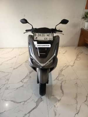 Jual bekas SHonda PCX 160 tahun 2025,lokasi di Tangerang Selatan Kota